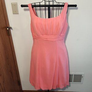 B2 peach formal/prom dress, excellent condition, size 14